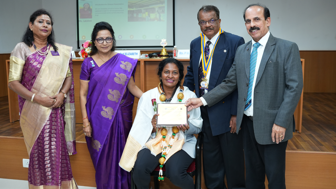 award-2